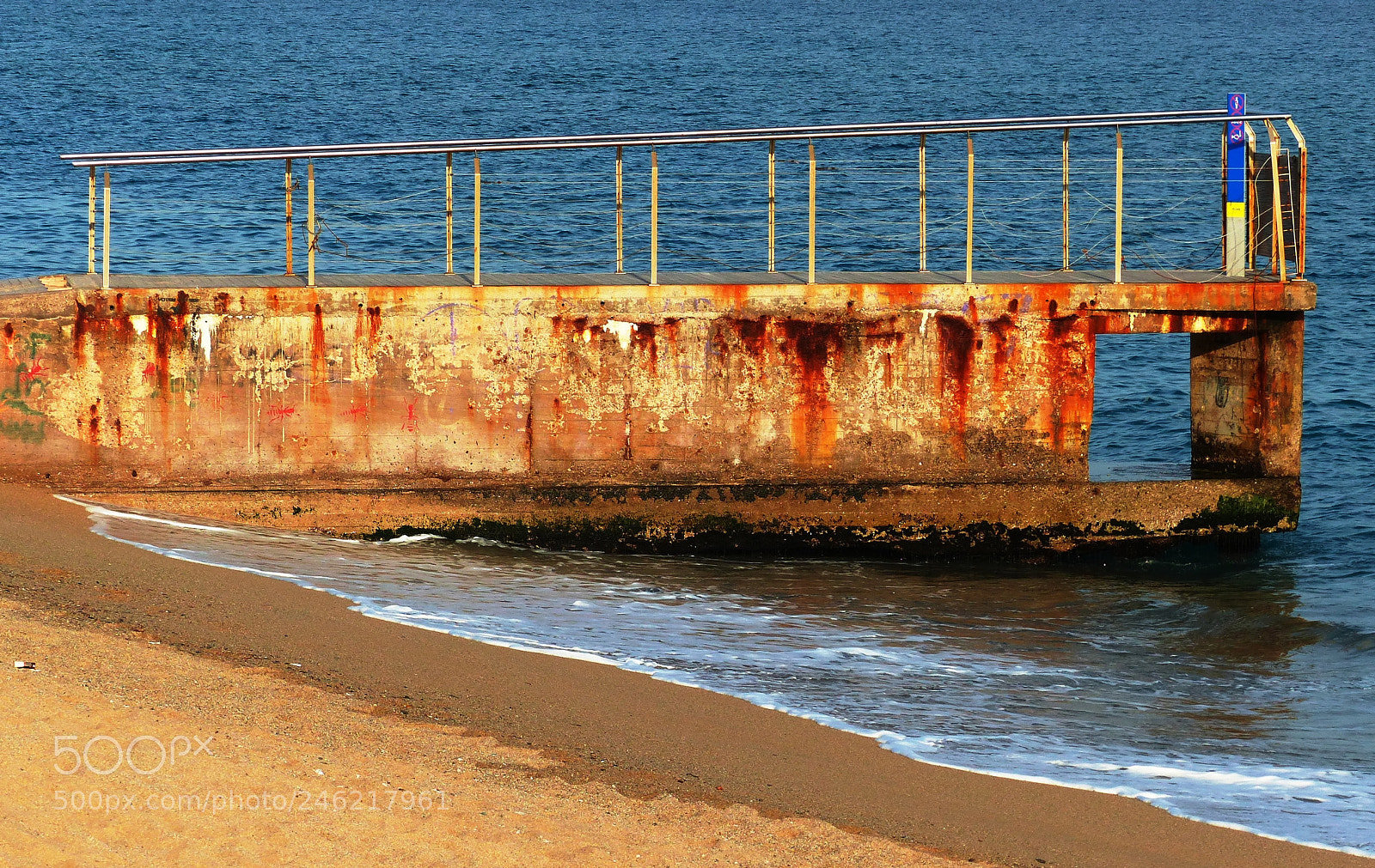 Panasonic Lumix DMC-FZ200 sample photo. Quiet sea photography