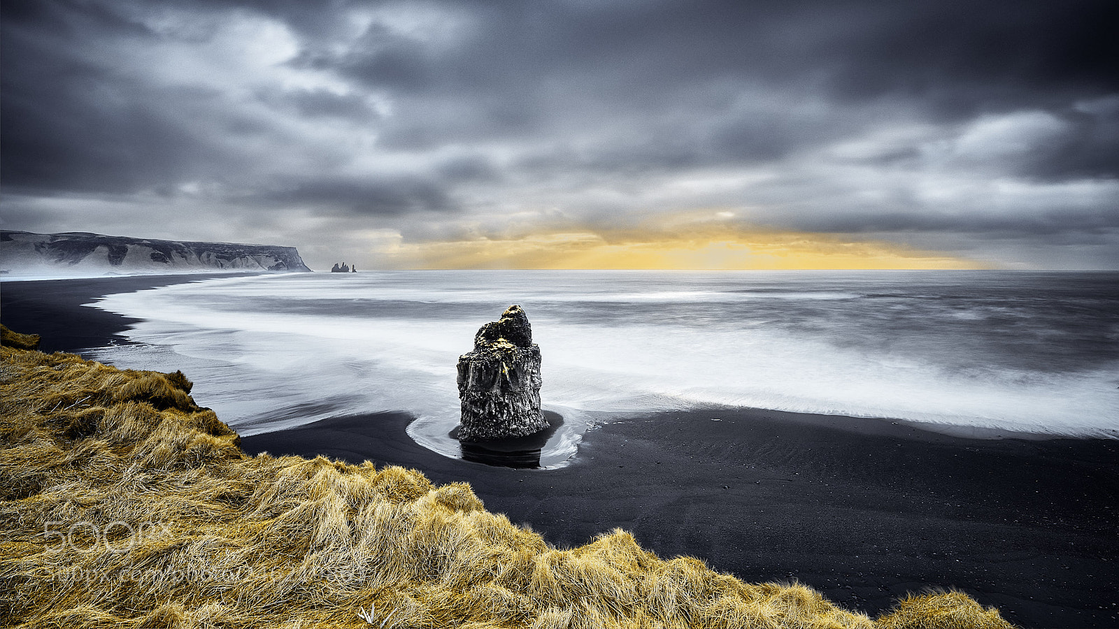 Sony a7R II sample photo. Vik sunrise photography