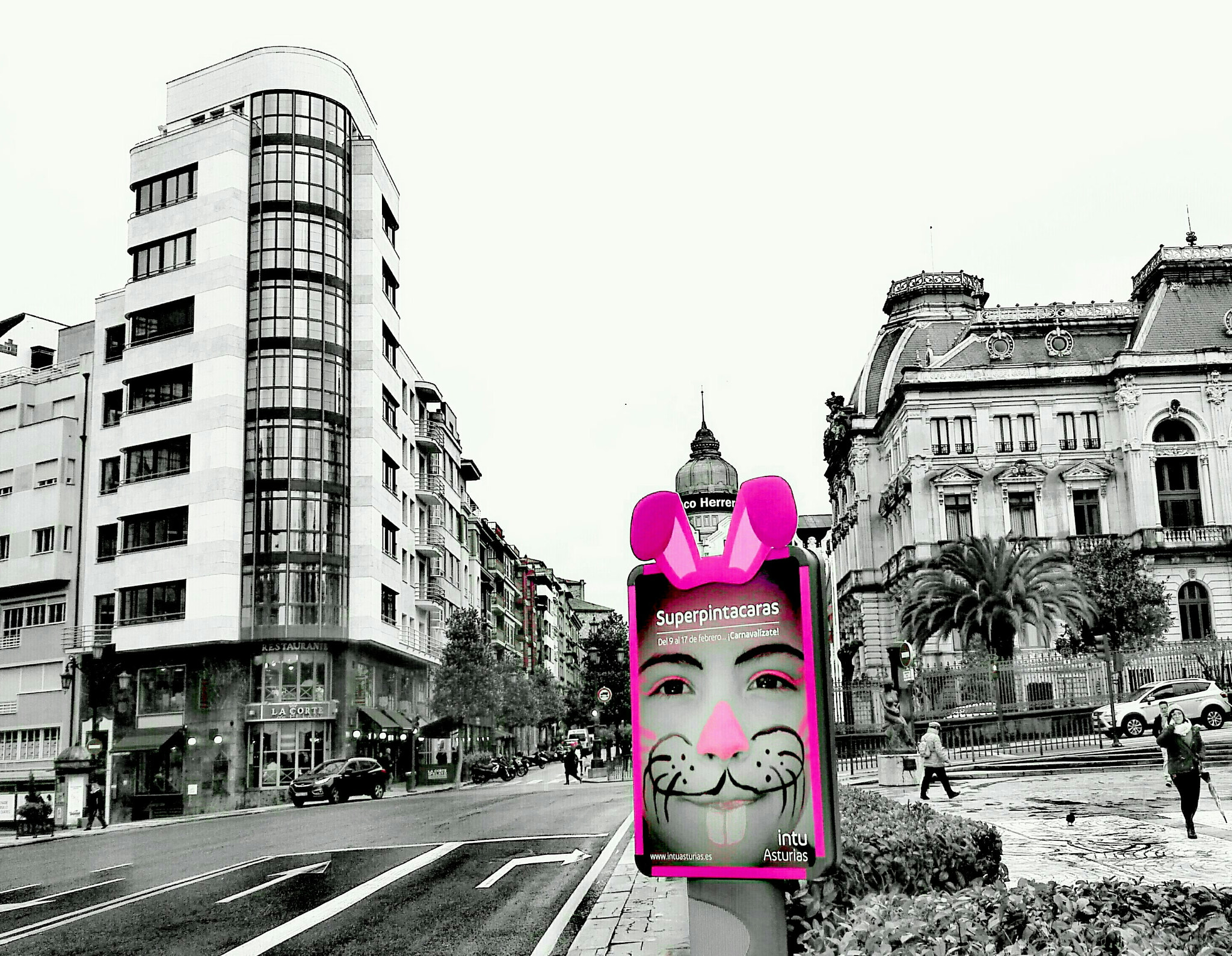 HUAWEI Mate 7 sample photo. Street advertising photography