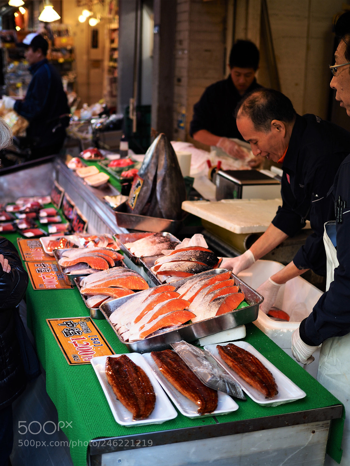 Olympus PEN-F sample photo. Fish market photography