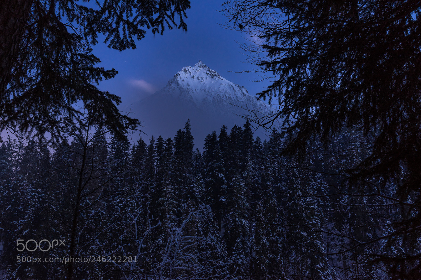 Sony a7 sample photo. Blue peak photography