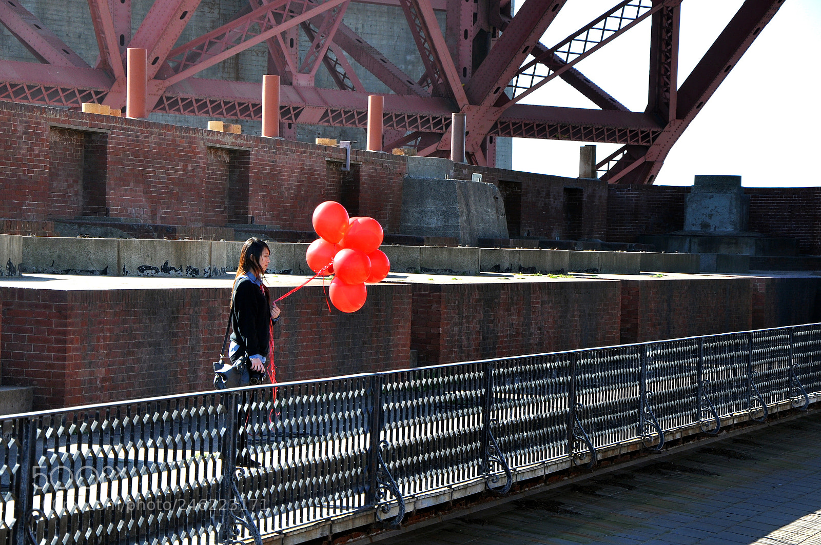 Nikon D90 sample photo. The art of letting photography