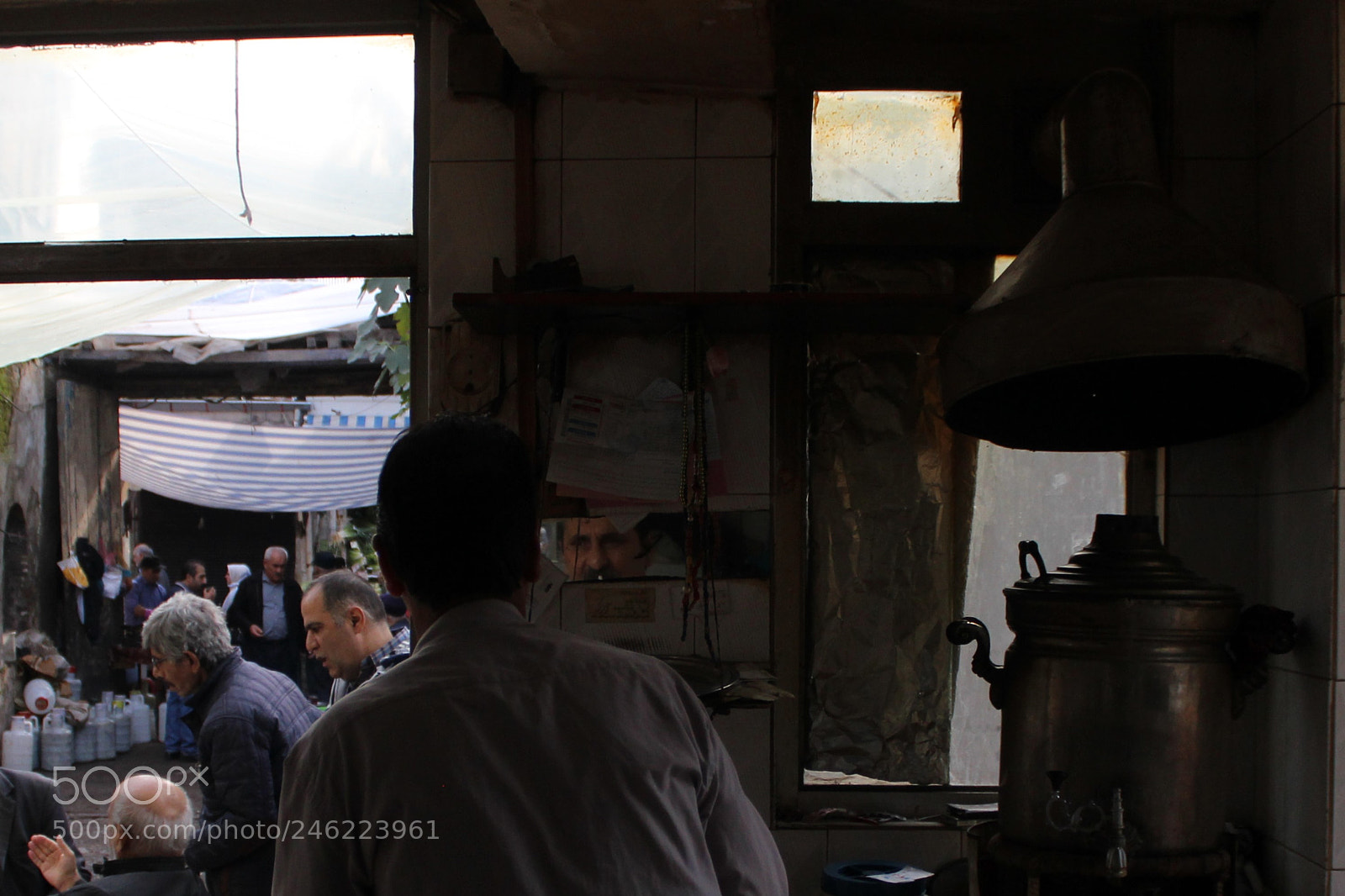 Canon EOS 600D (Rebel EOS T3i / EOS Kiss X5) sample photo. Rasht bazar photography