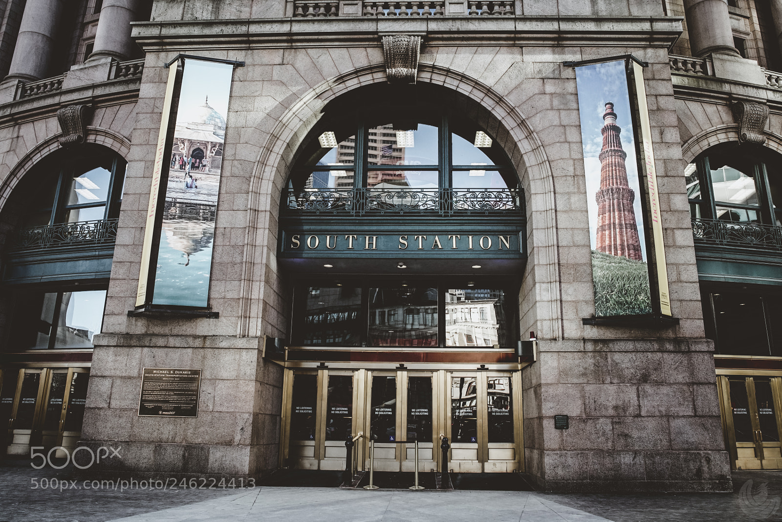 Sony a7R II sample photo. South station vibes photography