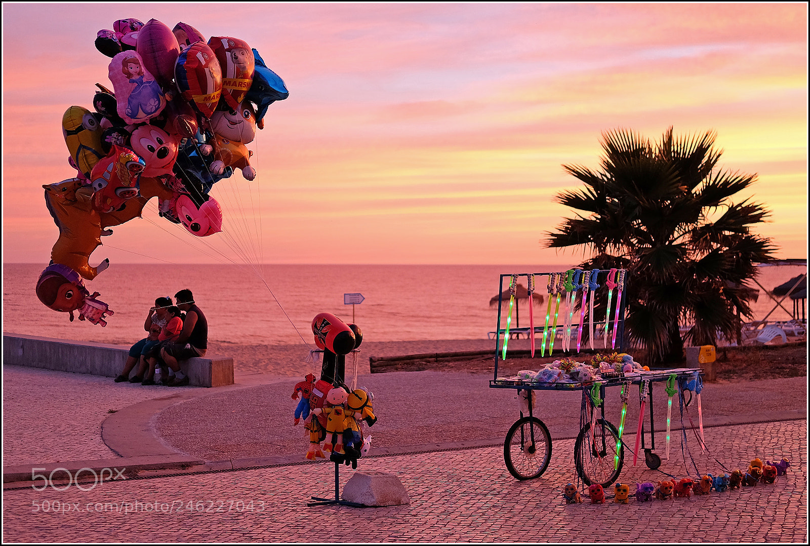 Fujifilm X-T1 sample photo. Streetphotography portugal photography