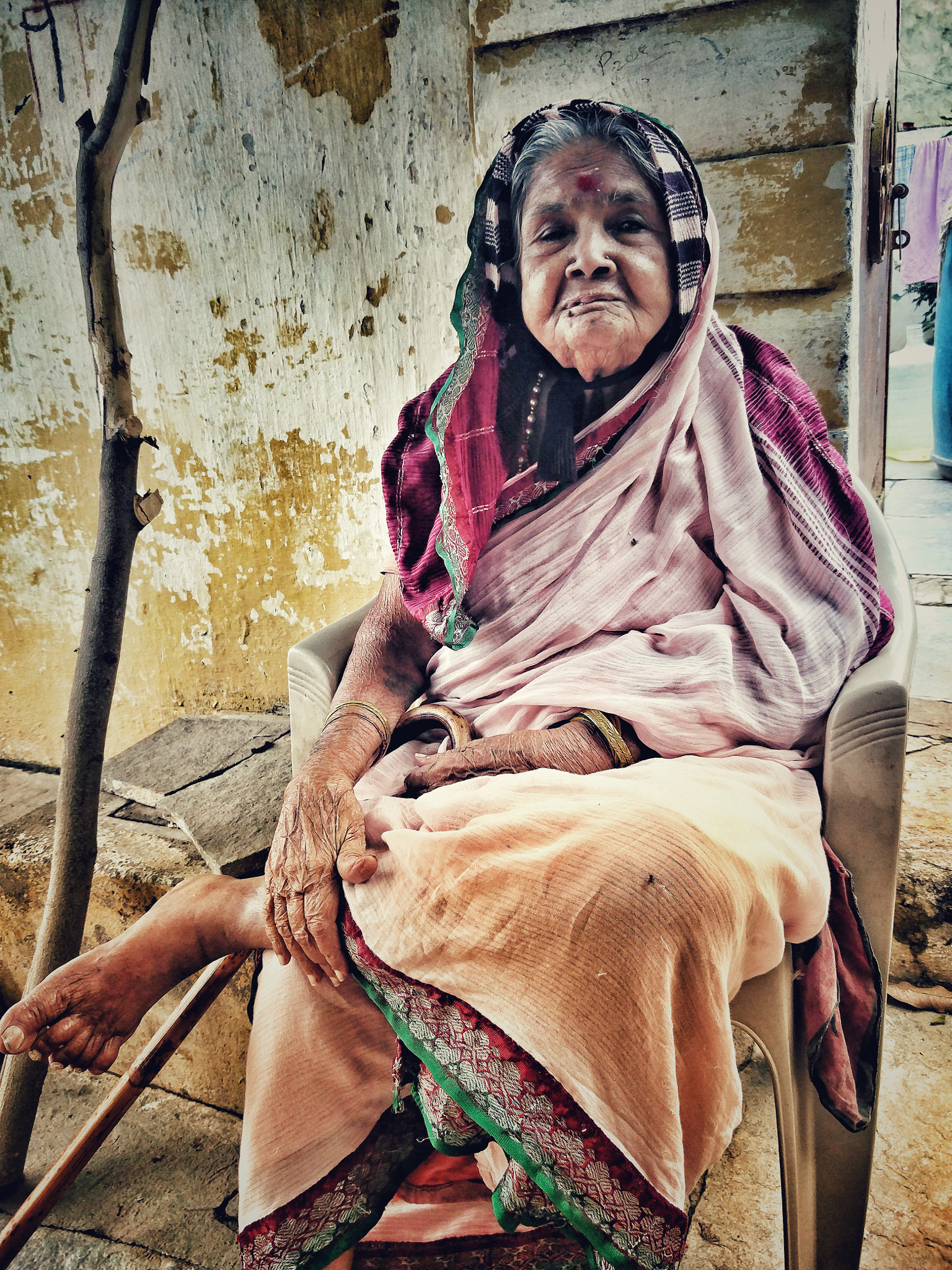 OnePlus 2 sample photo. Tradational indian grandmother photography