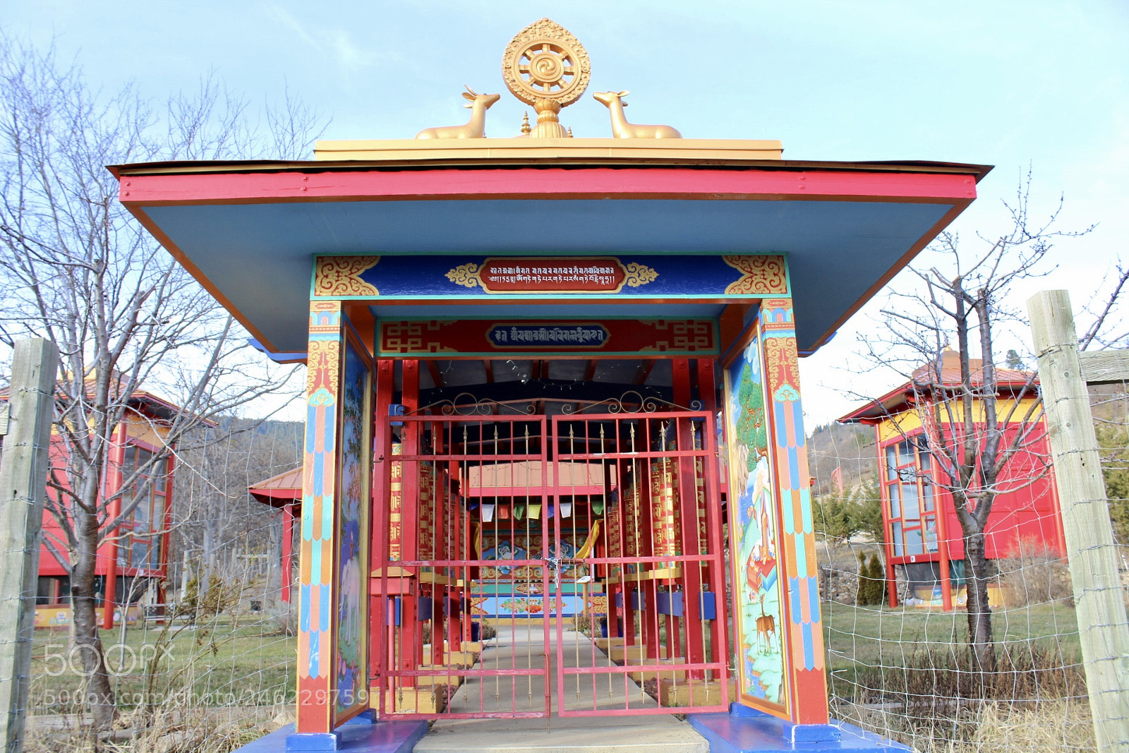Canon EOS 1300D (EOS Rebel T6 / EOS Kiss X80) sample photo. Tashi choling buddhist center photography