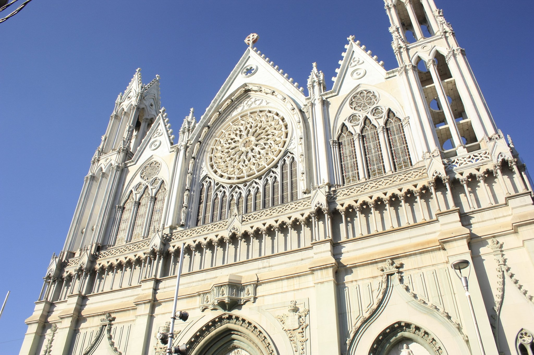 Canon EF-S 18-55mm F3.5-5.6 II sample photo. Expiatorio photography