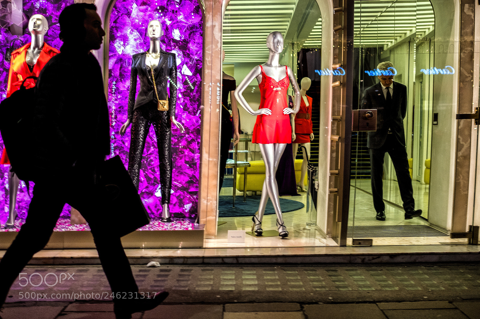 Fujifilm X-T2 sample photo. Stride. photography