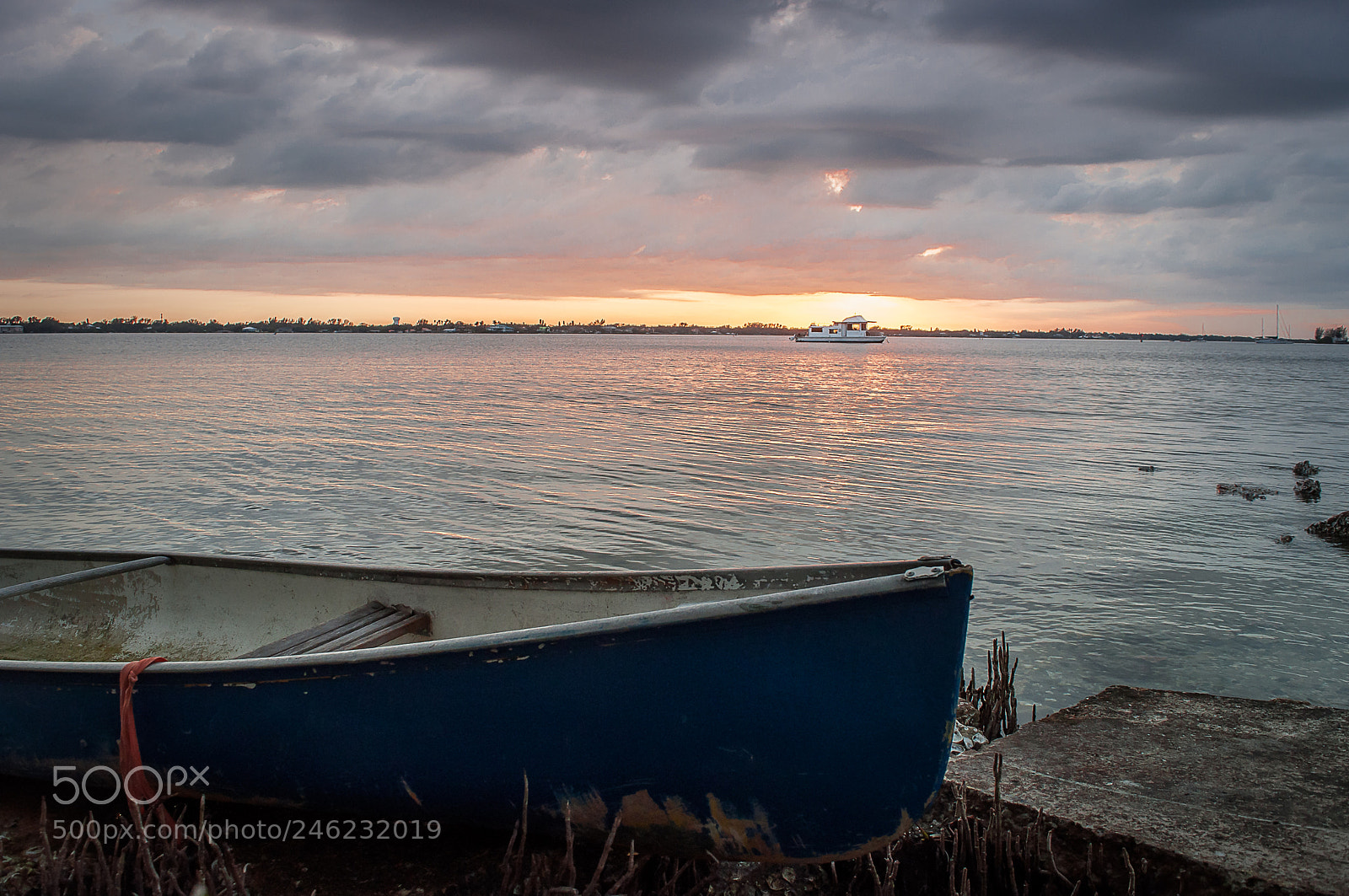Nikon D5000 sample photo. Boat in sunset snead photography