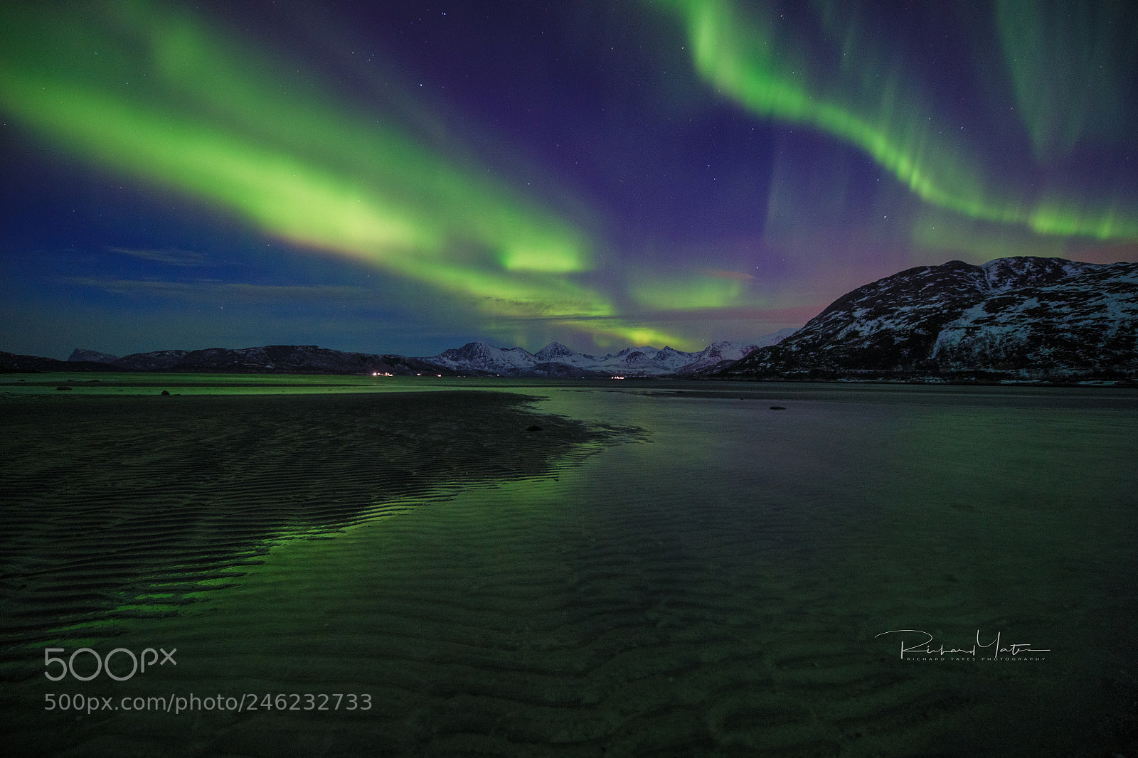 Nikon D850 sample photo. Now that's the aurora photography