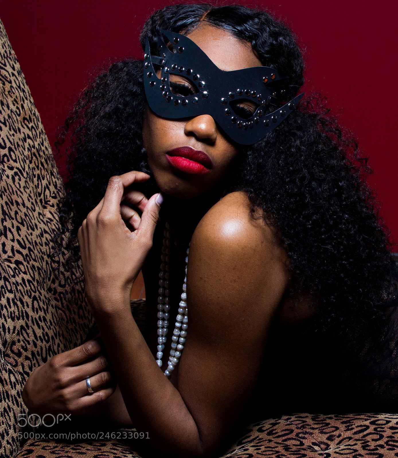 Canon EOS 60D sample photo. Masked stevie photography