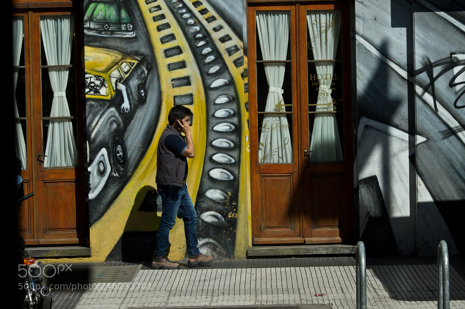 Canon EOS 7D sample photo. Cena de rua photography