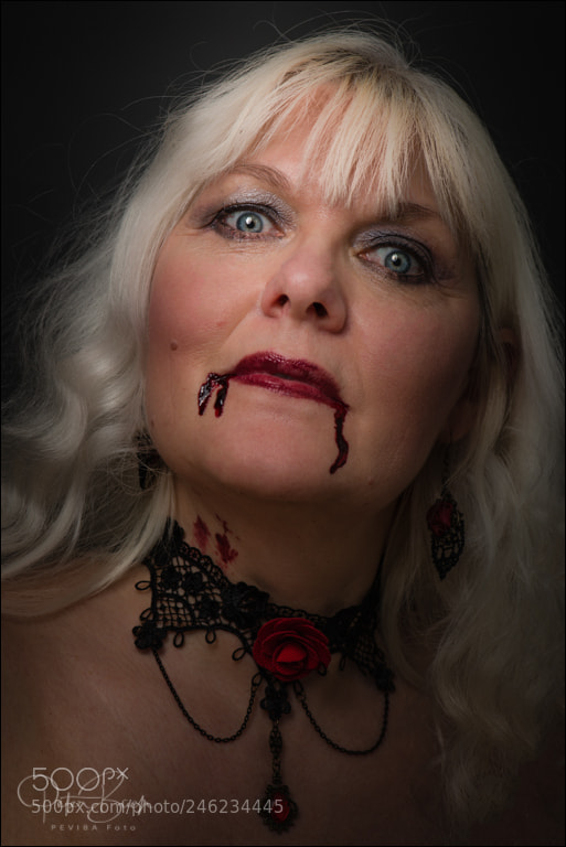 Nikon D800 sample photo. Scary woman photography
