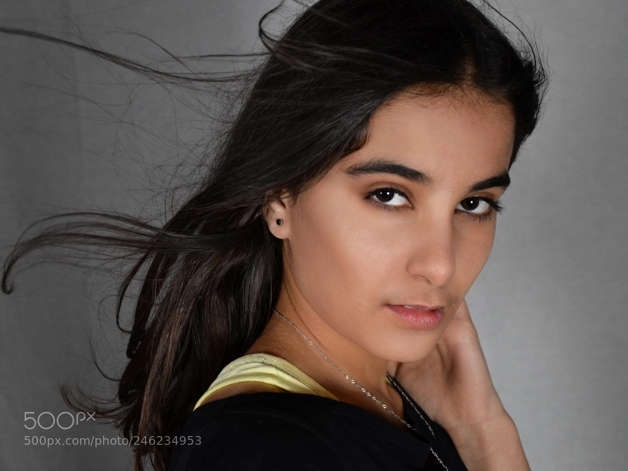 Nikon D5100 sample photo. Moments photography