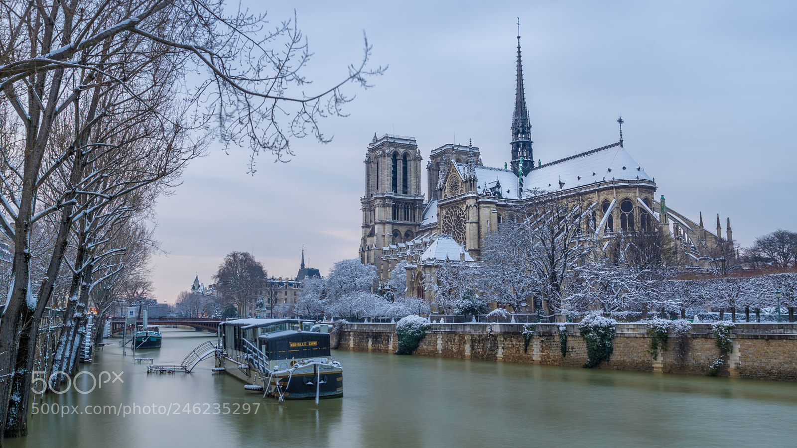 Pentax K-3 sample photo. Winter in paris photography