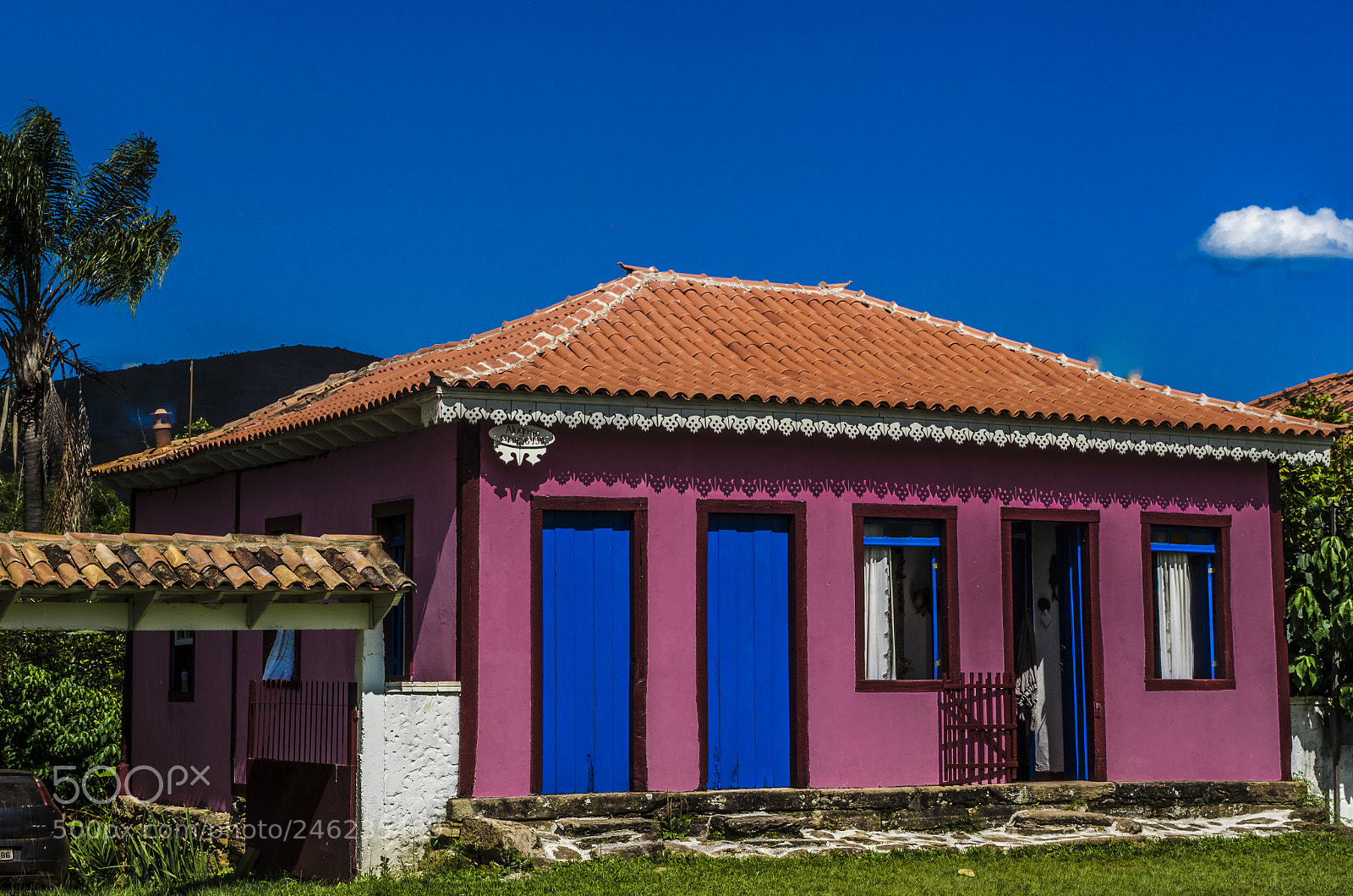 Nikon D5100 sample photo. Simple house photography