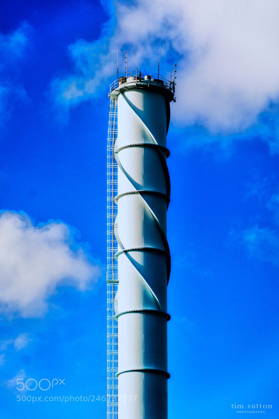 Sony ILCA-77M2 sample photo. Cooling stack photography