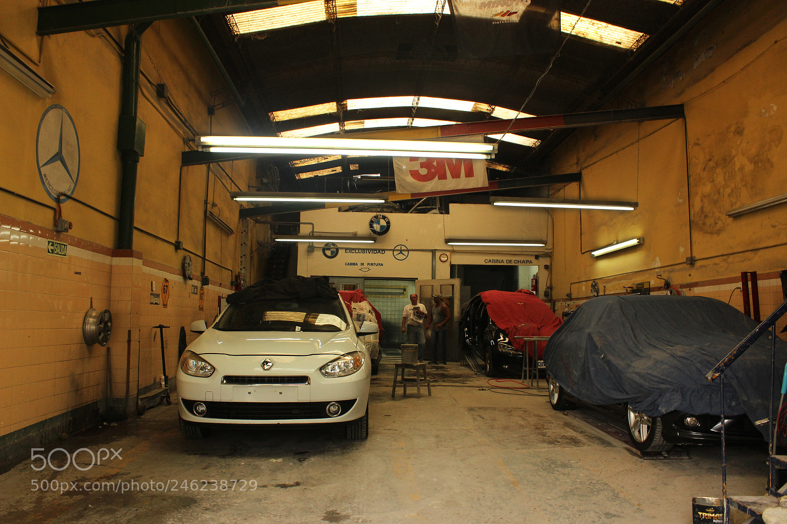 Canon EOS 600D (Rebel EOS T3i / EOS Kiss X5) sample photo. Taller photography