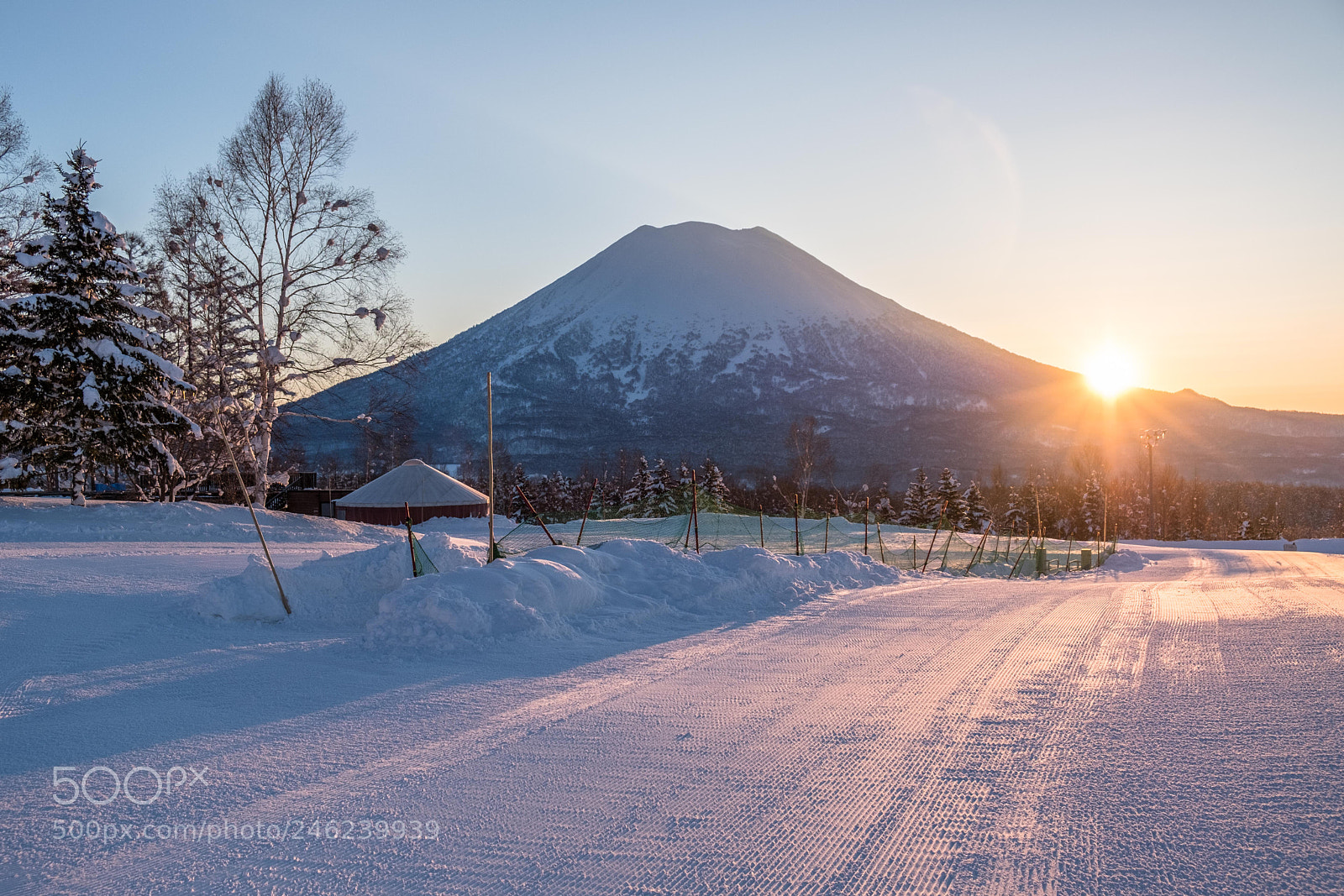 Fujifilm X-T20 sample photo. Sunrise @ mt. yotei photography
