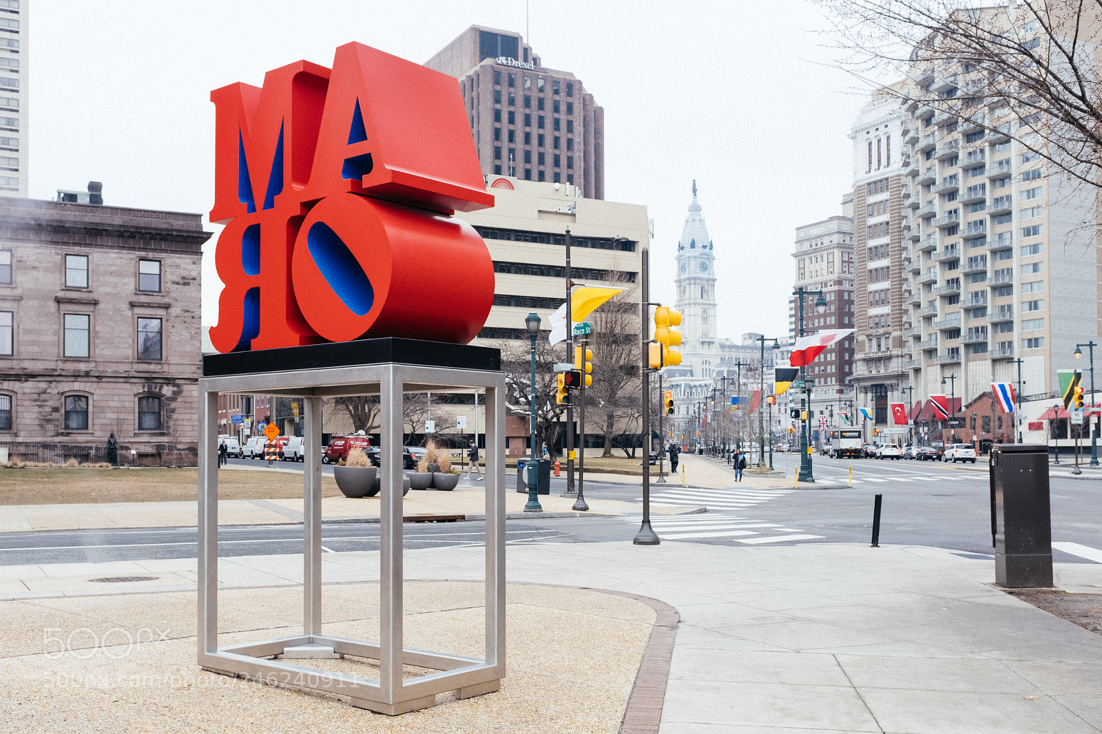 Fujifilm X100F sample photo. Amor philadelphia photography