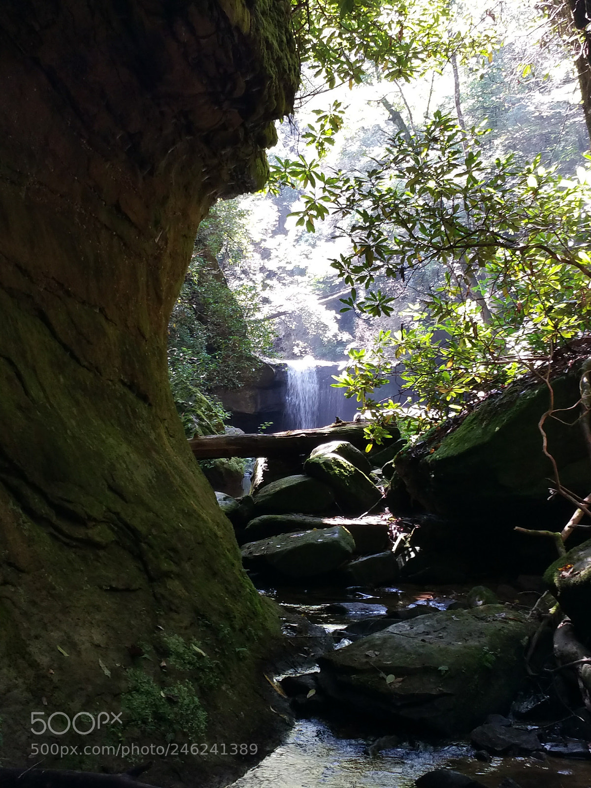 Samsung Galaxy Note4 sample photo. Distant falls photography