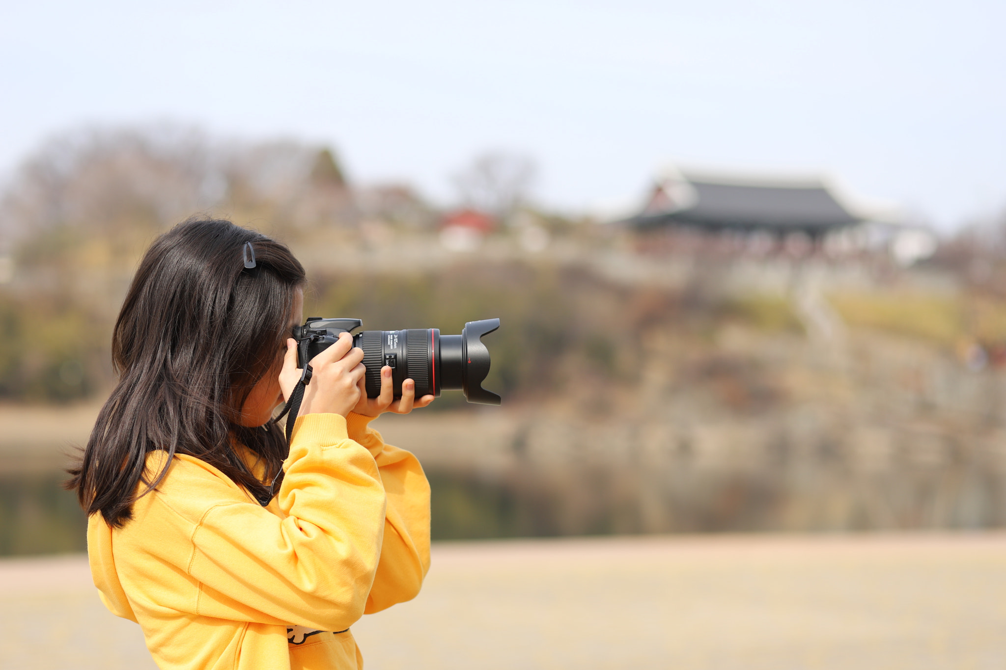Canon EOS 6D Mark II sample photo. Taking a picture in front of the oriental castle photography