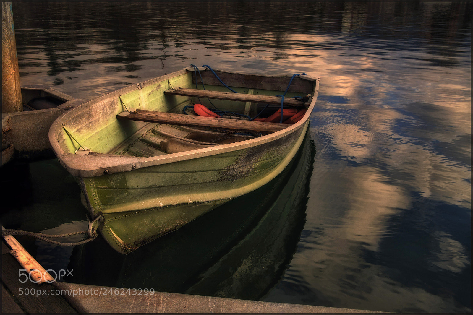 Canon EOS 5D sample photo. The green boat photography