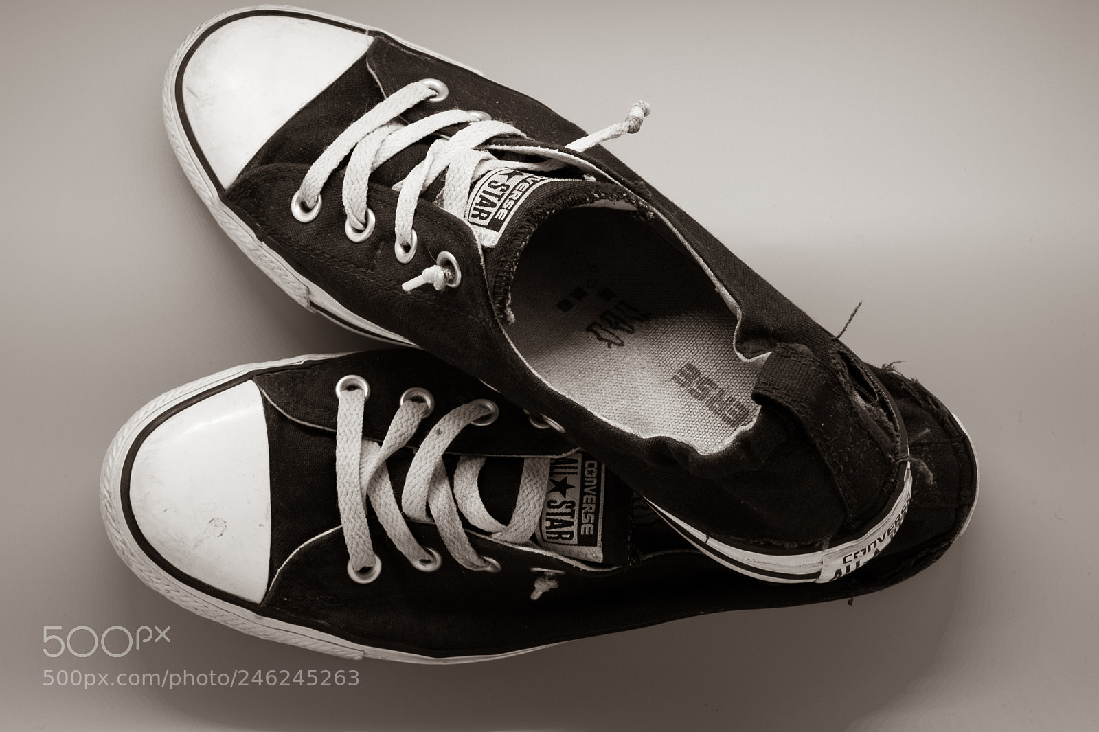 Nikon D810 sample photo. Converse photography