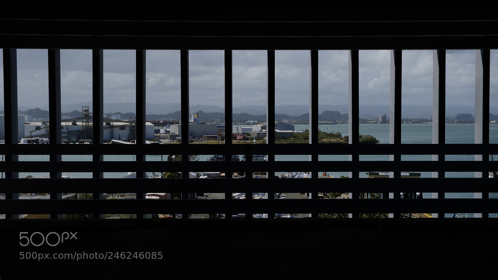 Fujifilm X-Pro2 sample photo. Parking structure. photography