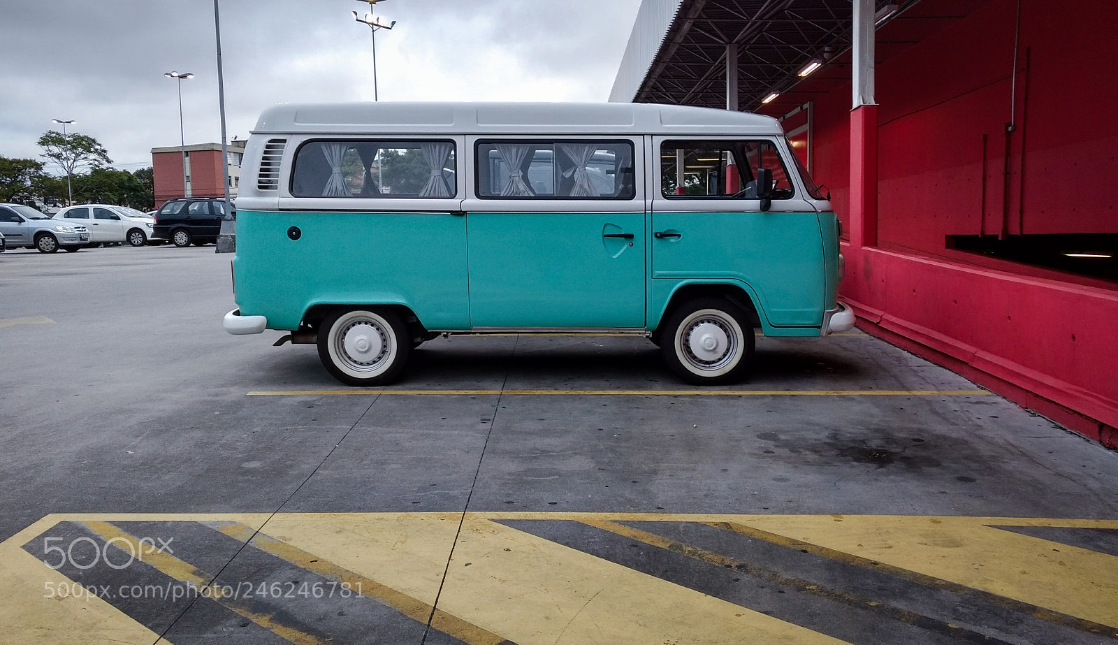 Motorola Moto Z Play sample photo. Kombi photography