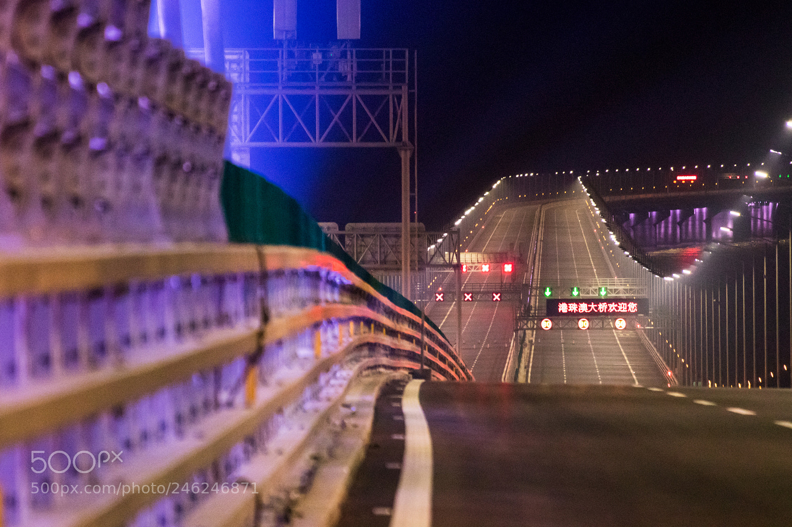 Canon EOS 77D (EOS 9000D / EOS 770D) sample photo. Hong kong-zhuhai-macao bridge photography