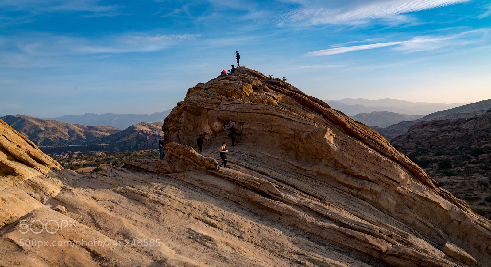 Sony a7R II sample photo. Climbing on vasquez by photography