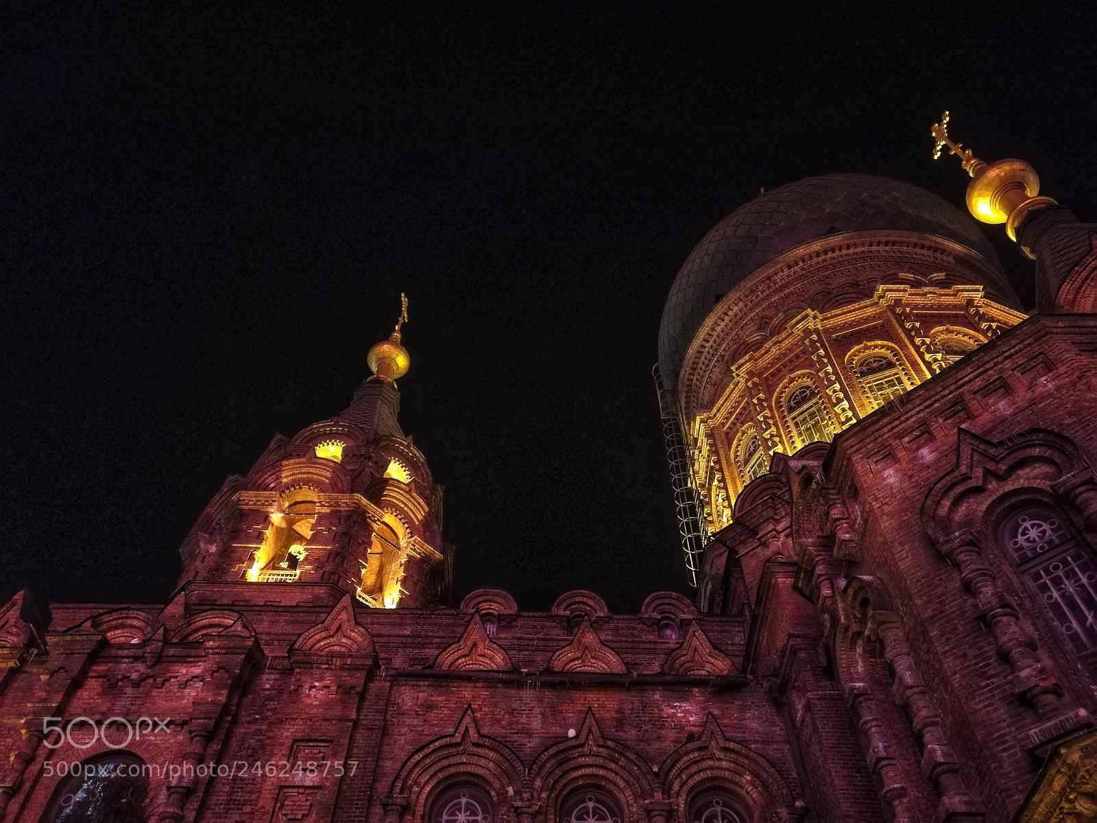 HUAWEI Mate 8 sample photo. Saint sophia cathedral night photography