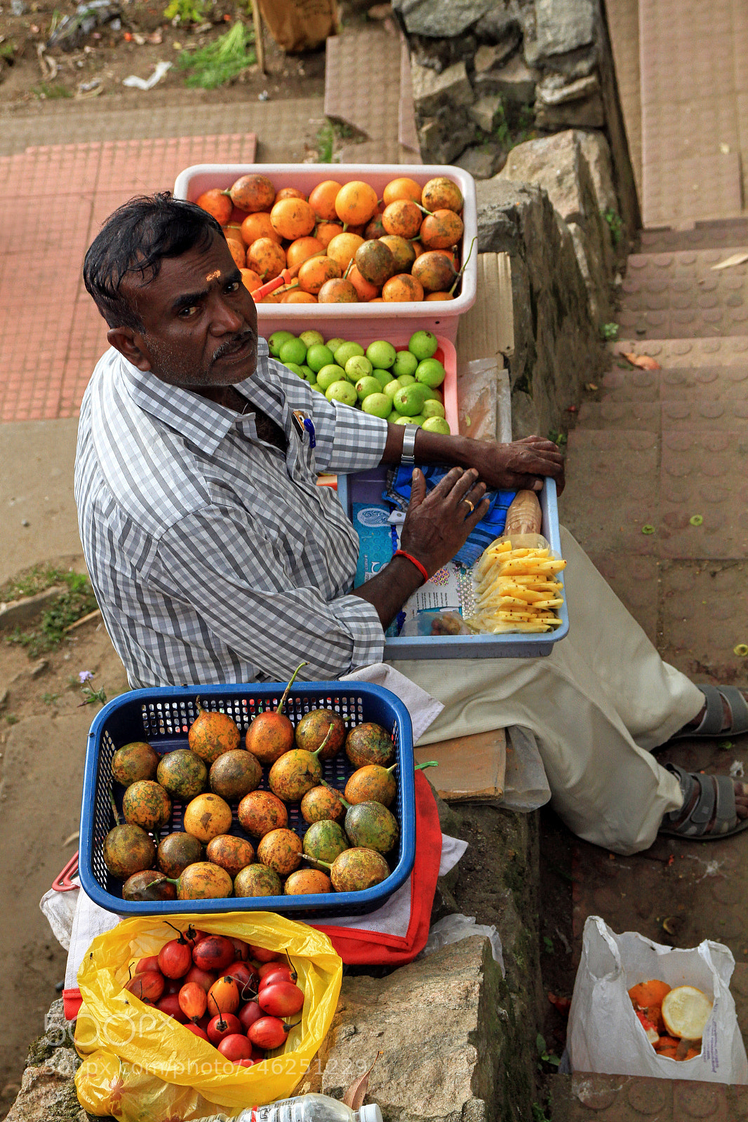Canon EOS 7D sample photo. Street merchant photography