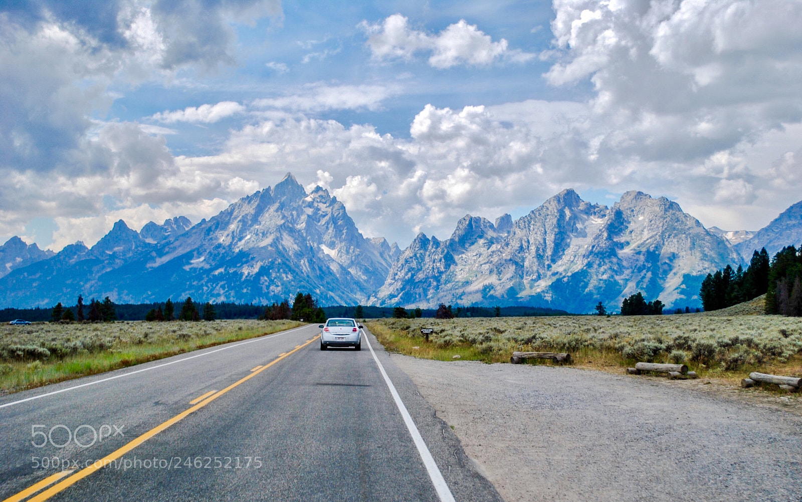 Nikon D60 sample photo. Driving to grand teton photography