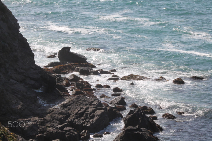 Canon EOS 1100D (EOS Rebel T3 / EOS Kiss X50) + EF75-300mm f/4-5.6 sample photo. Magnificent views of the pacific coast. photography