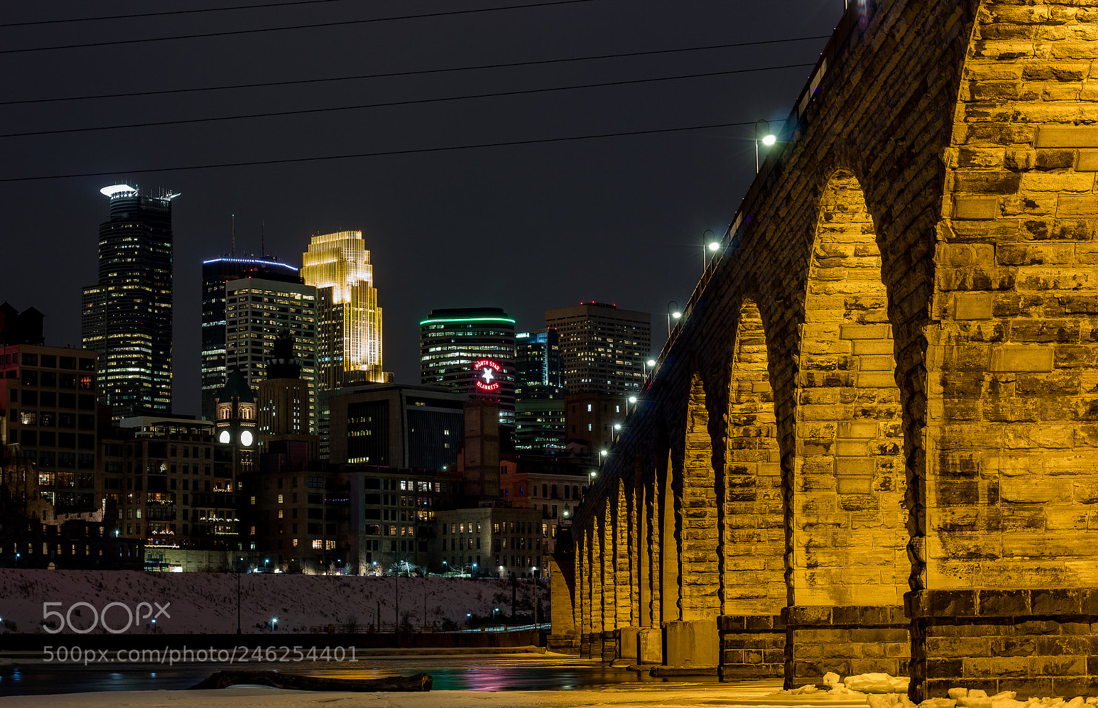 Canon EOS 1300D (EOS Rebel T6 / EOS Kiss X80) sample photo. Stone arch city photography