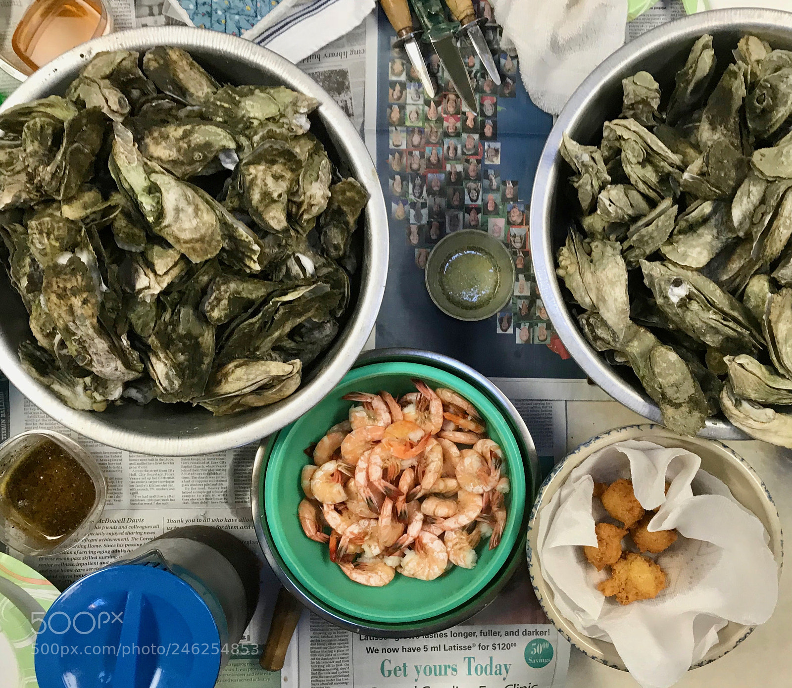 Apple iPhone 7 sample photo. Christmas southern oyster roast photography