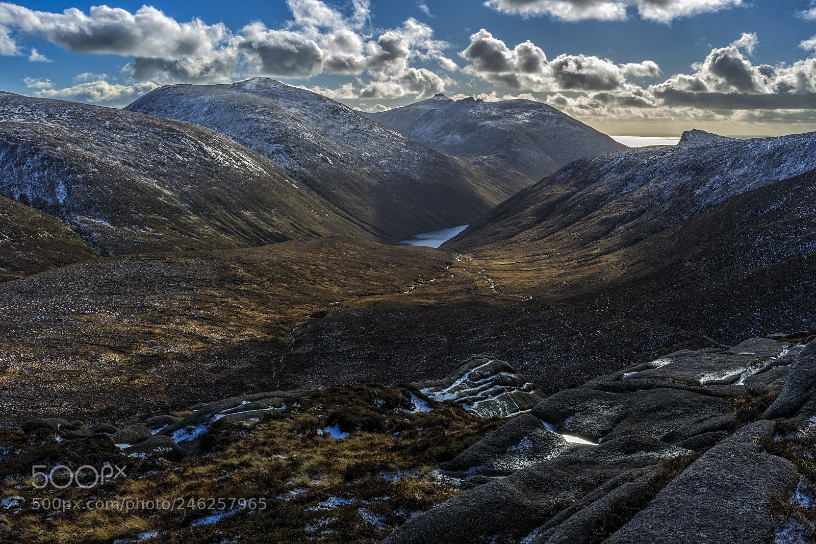 Canon EOS M10 sample photo. Snowy peaks photography