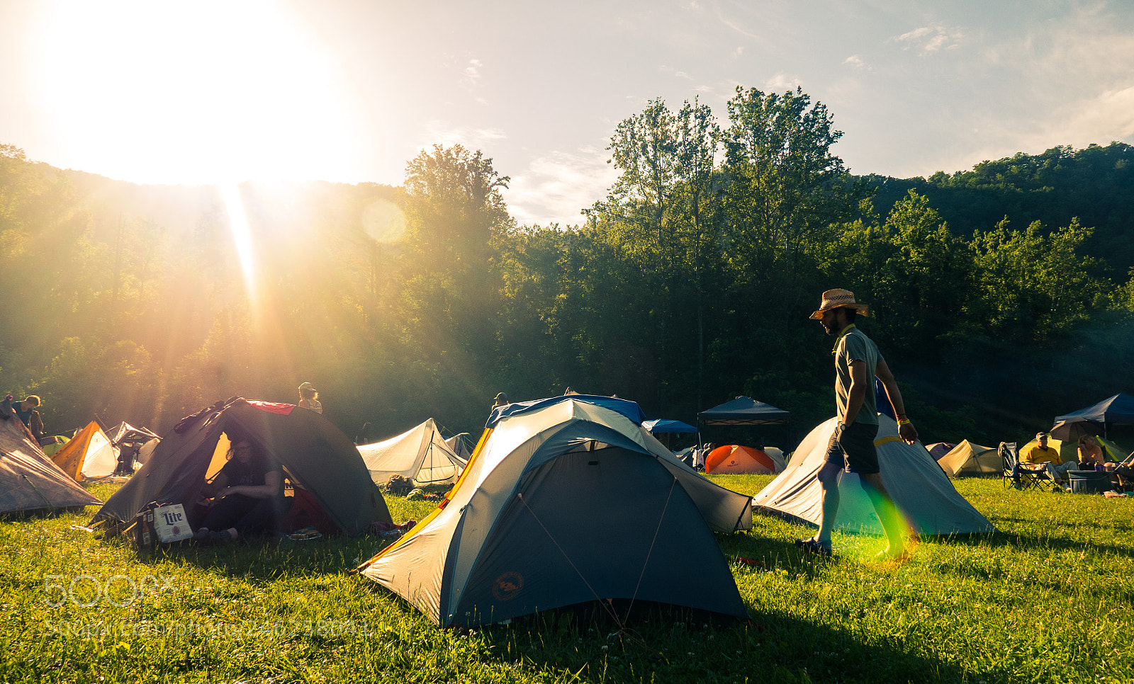 Panasonic Lumix DMC-LX100 sample photo. Trail days: tent city photography