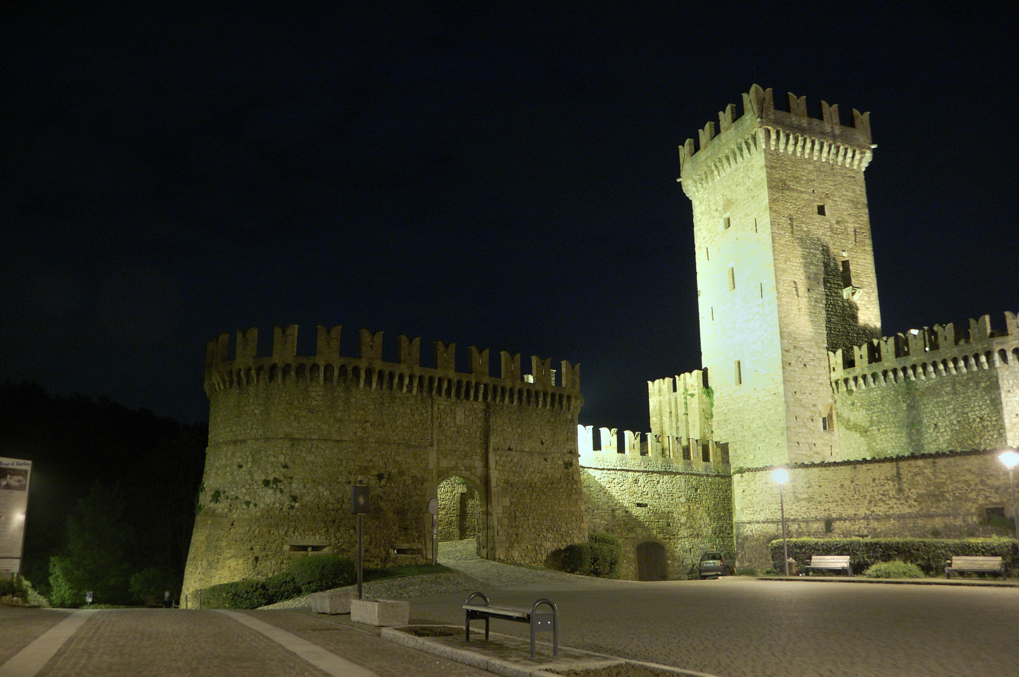 Nikon D40 sample photo. Benvenuto! photography