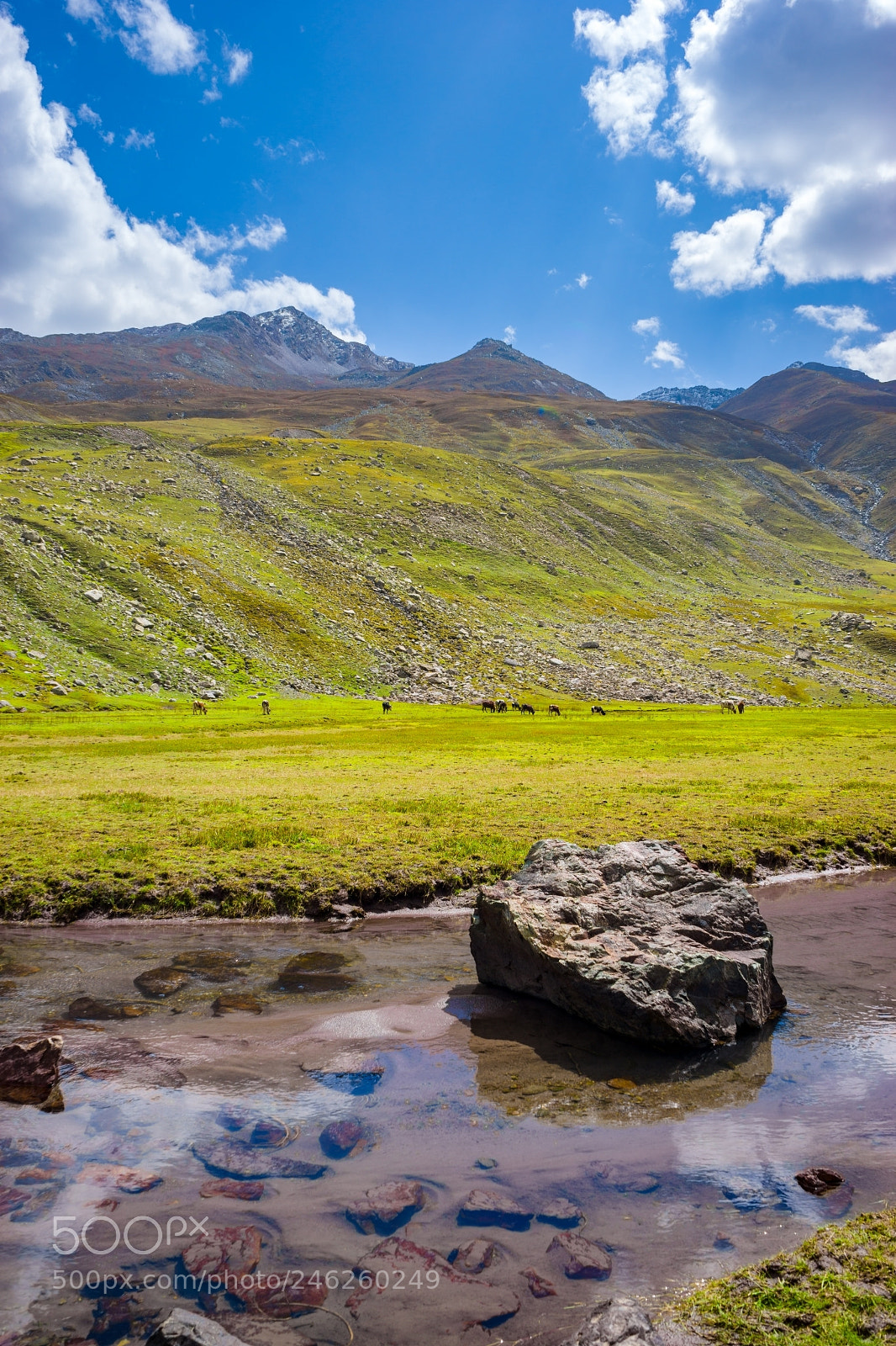 Sony a7 sample photo. Izmis lake trek photography
