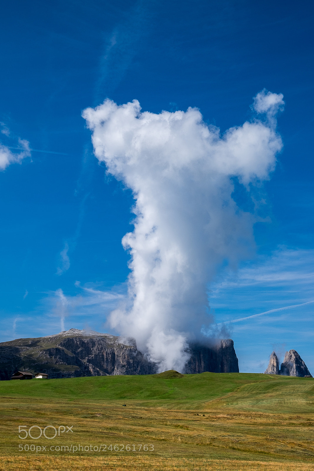 Fujifilm X-T1 sample photo. Clouds - or something? photography