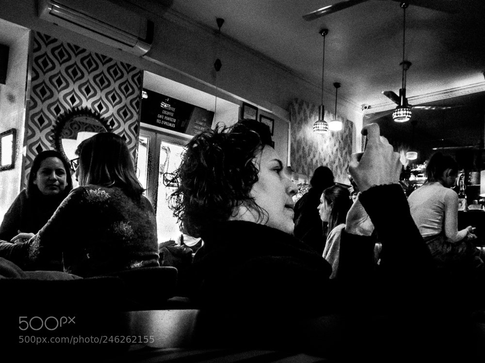 Panasonic Lumix DMC-ZS50 (Lumix DMC-TZ70) sample photo. Women's bar photography