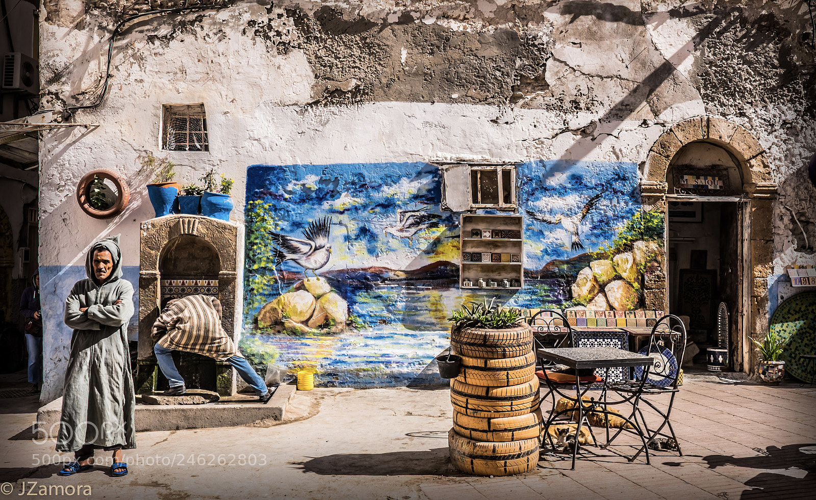 Fujifilm X-T1 sample photo. Walking in essouira, morocco photography