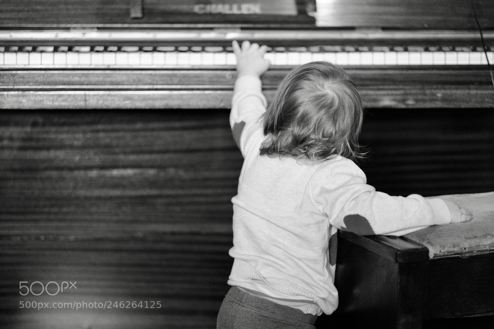 Fujifilm X-T2 sample photo. Piano photography