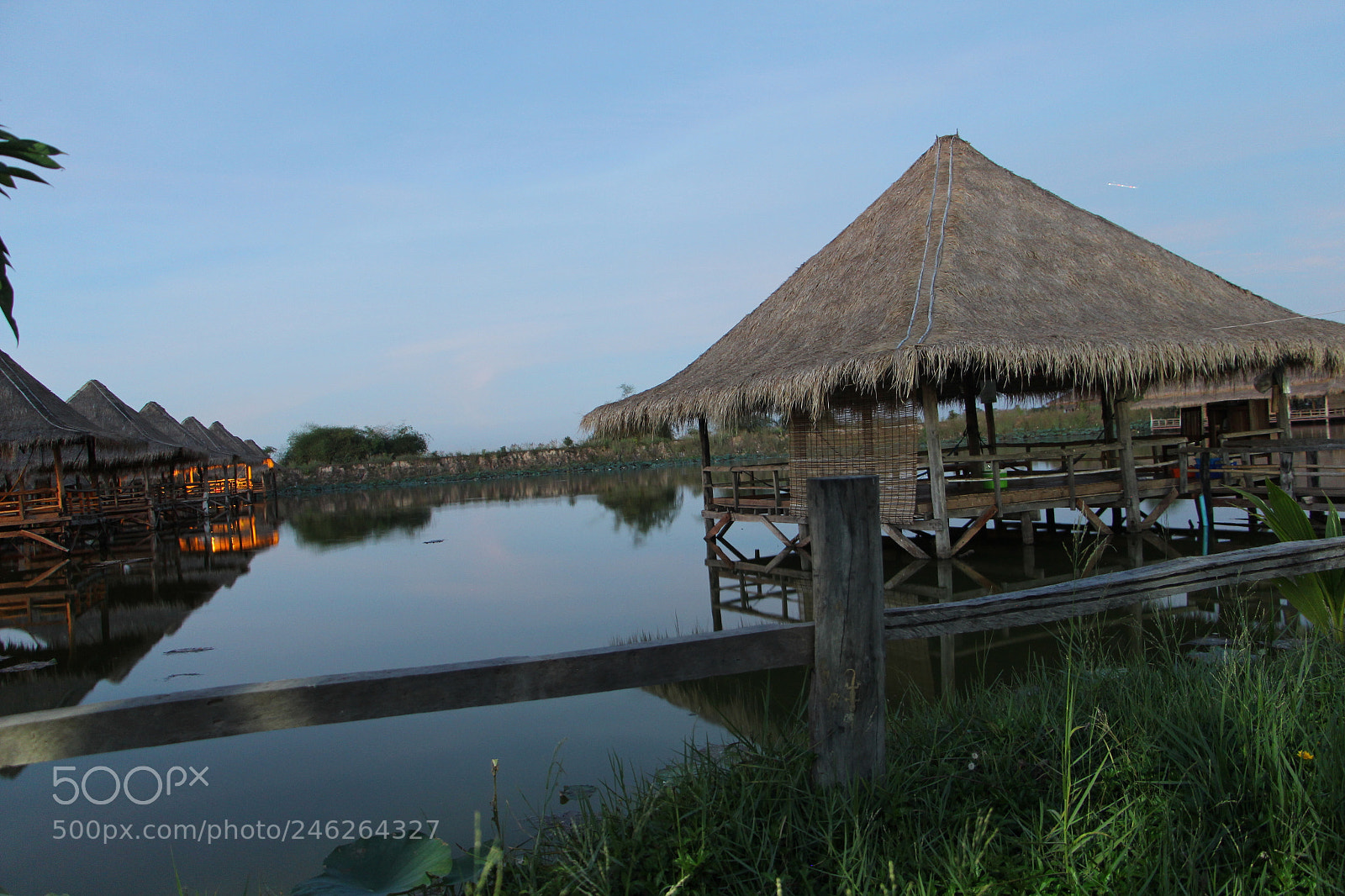 Canon EOS 700D (EOS Rebel T5i / EOS Kiss X7i) sample photo. Untitled photography