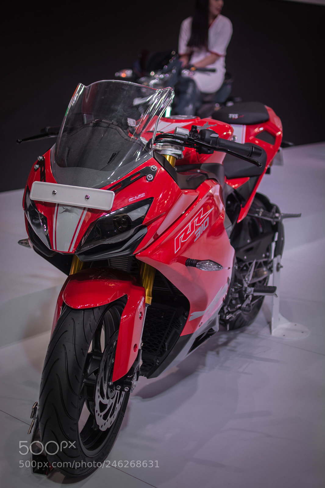 Nikon D5200 sample photo. Apache rr310 photography