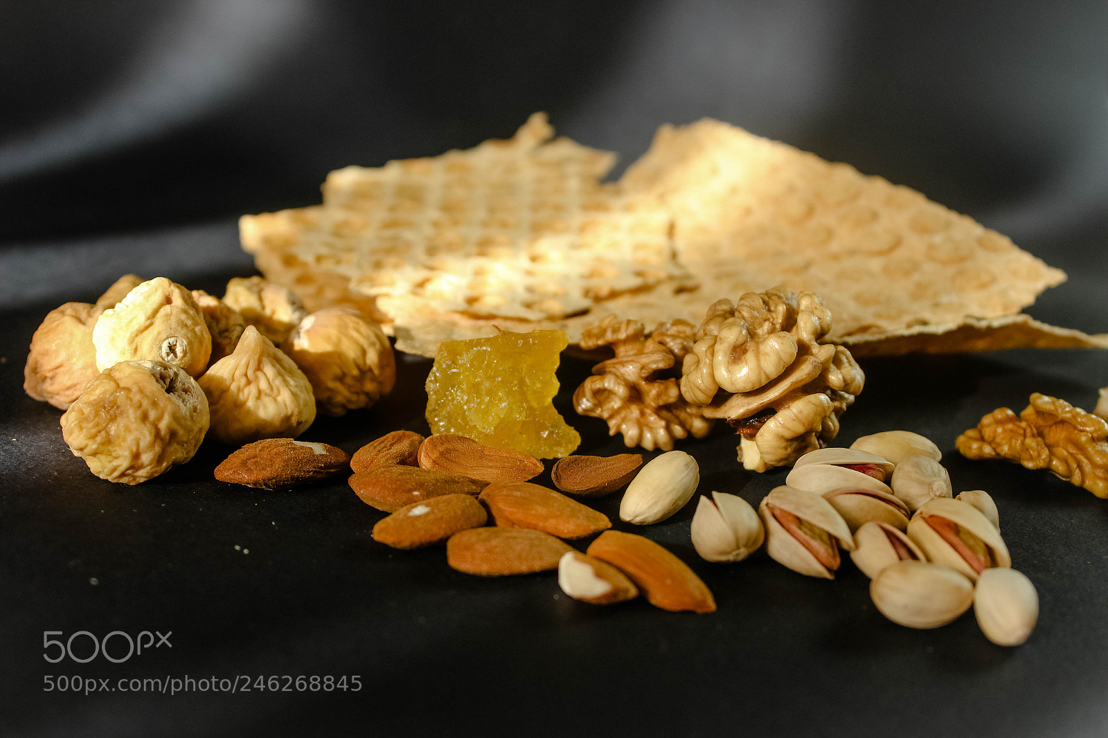 Canon EOS 600D (Rebel EOS T3i / EOS Kiss X5) sample photo. Bread photography